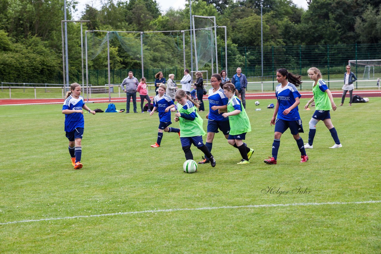 Bild 51 - Bundesliga Aufstiegsspiel B-Juniorinnen VfL Oldesloe - TSG Ahlten : Ergebnis: 0:4